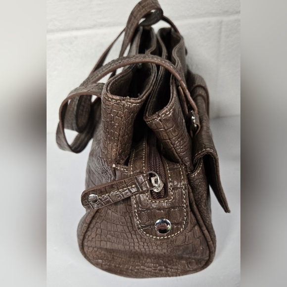 Sag Harbor Brown Shoulder Bag Purse  Croc Embossed Pattern - Picture 3 of 9